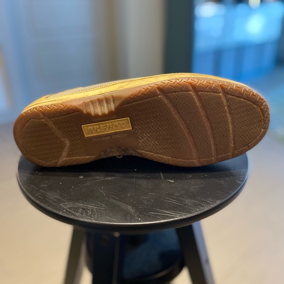 Traditional Sperry’s - Picture 4 of 5